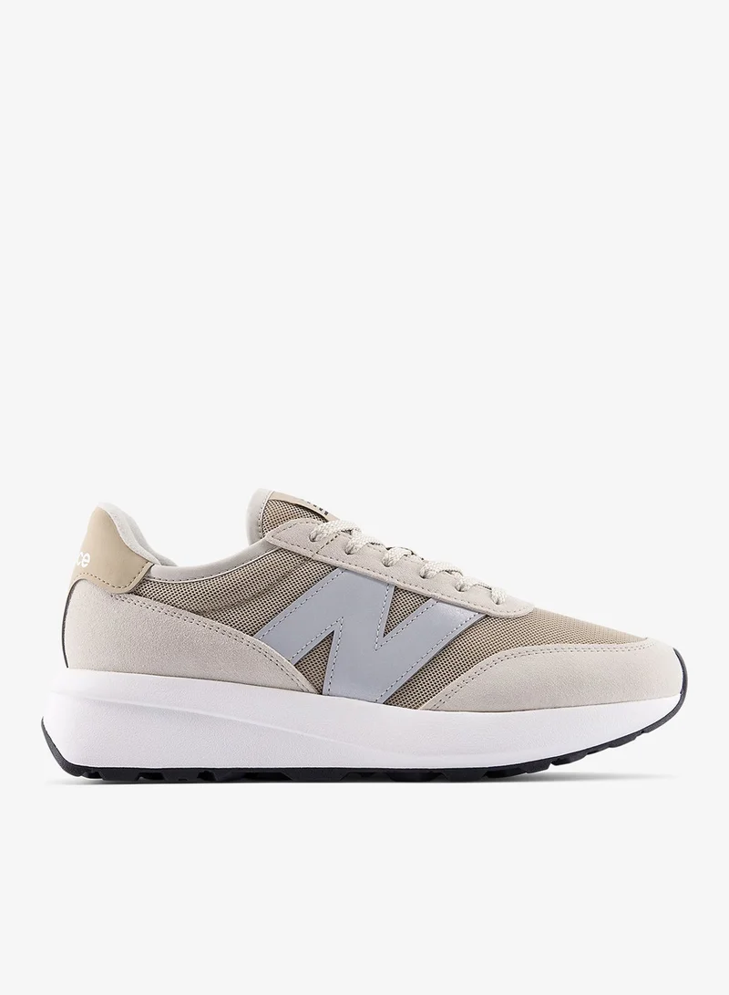 New Balance 370 Sneakers